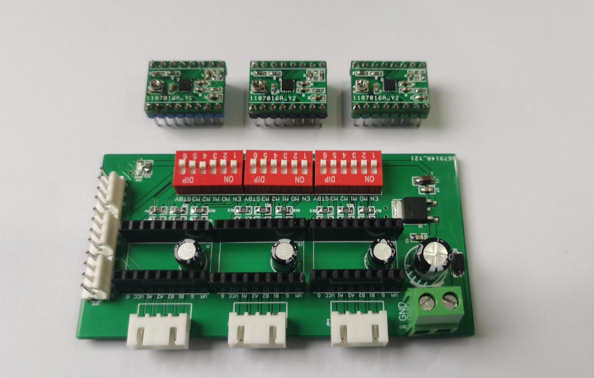 TC78H670FTG TOSHIBA three-axis stepper motor drive